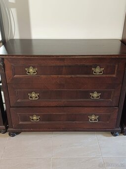 Komody a vytríny - 3