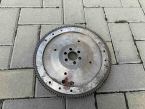 Lada Vaz Žiguli Niva, setrvačník , tel 608 445 411 - 3