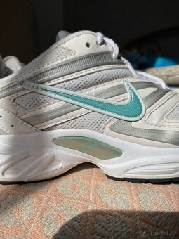 Nike dámské tenisky vel. 40.5 - 3