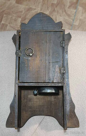 Stará dřevěné stolní hodiny s budíkem - 3