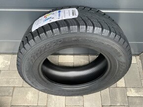 Celoroční pneu Nokian Season proof 205/65 r 15 c - 3