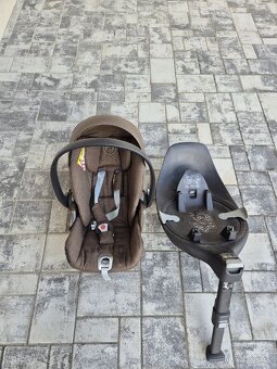 Autosedačka Cybex Z i-size + báze - 3