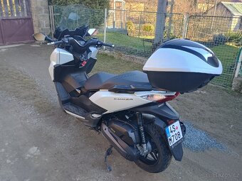 Honda Forza 125 - 3