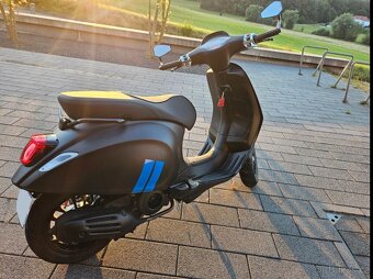 Vespa Sprint 125 ABS Notte. 2169km. TOP, unikát. 11Ps - 3