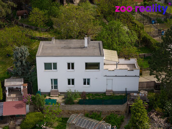 Prodej rodinného domu 180m2, pozemek 289m2 - 3