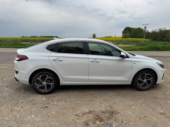 Hyundai i30 fastbeck 1.5. Mildhybrid 2021 - 3