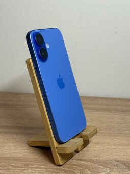 iPhone 16 128 GB - ultramarínový - 3