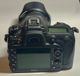 Nikon D7100 + Nikkor AF-S 16-85mm 1:3,5-5,6 G ED VR - 3