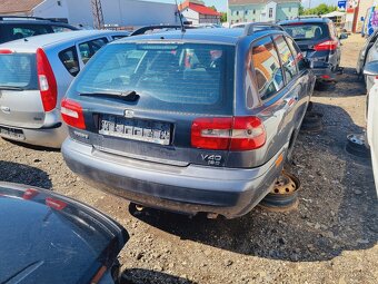 VOLVO V 40 TD - 3
