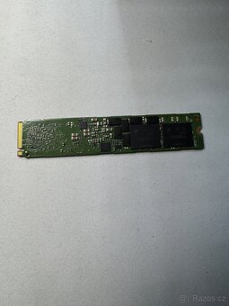 Samsung SSD 1.9TB M.2 NVMe PM983 - 3