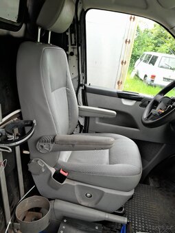 VW T5.1 sedačka řidič s loketníma opěrkama - 3