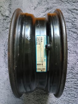 Plechový disk R13 4x108 černý - 3