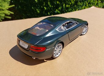 2004 Aston Martin DB9, Solido 1:18 model - 3