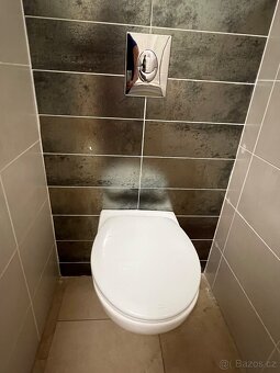 Pronajmu vybavené 1+KK v klidné části centra Holic - 3