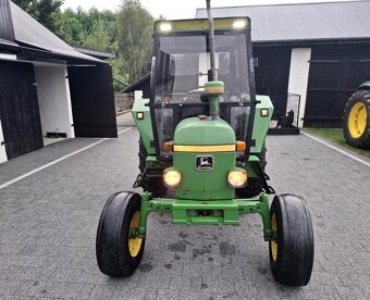 John Deere 2030 - 3