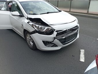 Hyundai i30 combi, 2016, 1.6 crdi, 153500km - 3