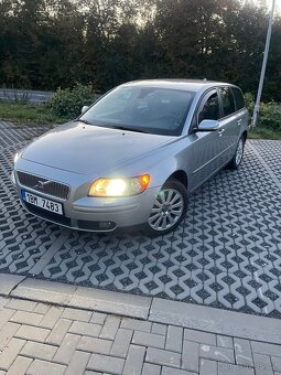 Volvo - 3