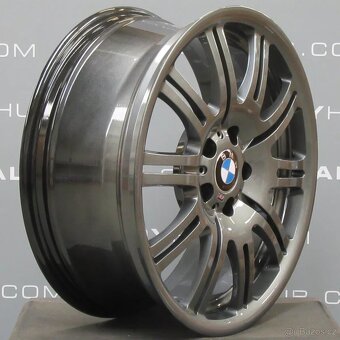 Kola BMW M3 E46 - 3