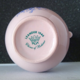 RŮŽOVÝ PORCELÁN - 3