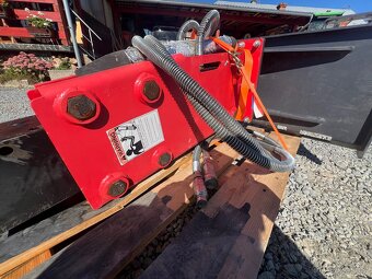 Hydraulické kladivo nové Raytree RMH680 na Smykový nakladač - 3