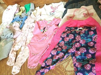 Balíček oblečení (60ks) 3-12 měsíců - 3