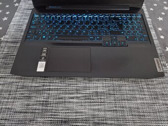 8 Jádrový Lenovo Ideapad Gaming 3 na hry filmy hudbu atd - 3