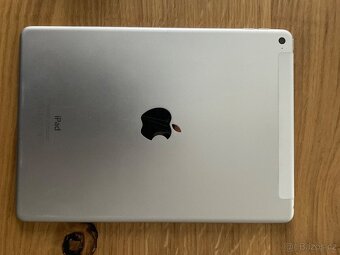 Apple iPar Air 2, 64 GB, Wifi + cellular - 3