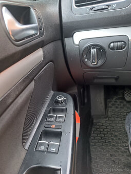 VW Golf 6 Variant 1.6tdi Highline - 3