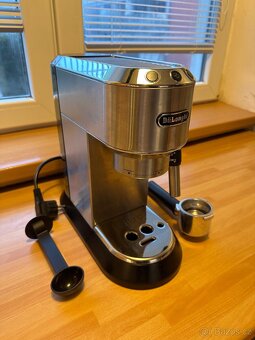 Kávovar DeLonghi EC685 - 3