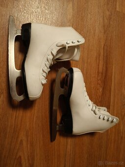 Dívčí lední brusle vel.36 - 3