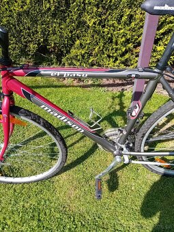 Trekové kolo Madison - 3