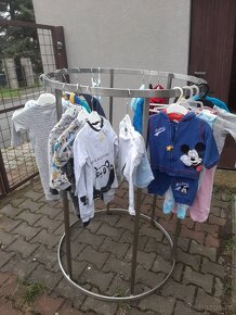 Stojan na obleceni - 3