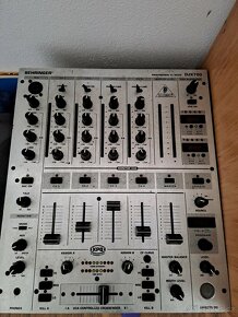 Gramofon Omnitronic DD-2250 2x + mix Behringer DJX 700 - 3