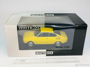 Škoda 110R  1:24 červená Whitebox - 3