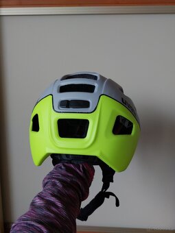 Nová enduro dámská/pánská helma na kolo Uvex Finale,56-61 cm - 3