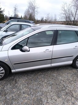 Peugeot 407sw - 3
