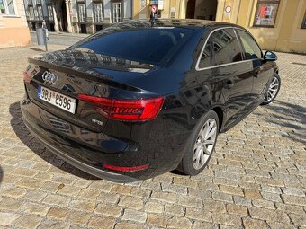 Audi A4 S-Line - 3