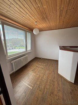 Vybavení bytu za 1 000 Kč – kuchyňská linka, dřez, nábytek, - 3