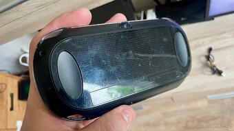 PS Vita OLED 4GB - 3