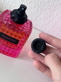 Valentino Born in Roma Extradose - 3