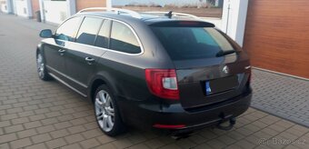 Škoda superb Combi 2.0TDI - 3