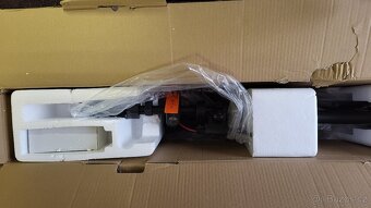Elektrická koloběžka, displej, LED osvětlení, PC 8000 Kč - 3