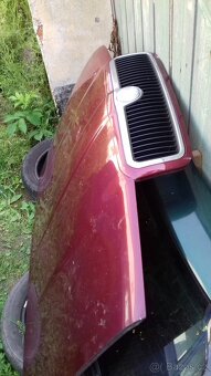 Škoda Octavia 1 přední kapota maska hot chilli 9885 - 3