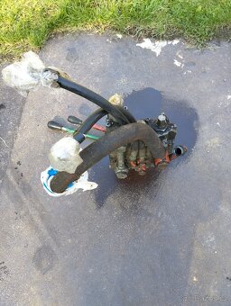 Hydraulický rozvaděč - 3