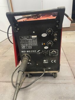 Svářečka CO2 - 3