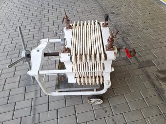 Deskovy filtr 40x40 - 3