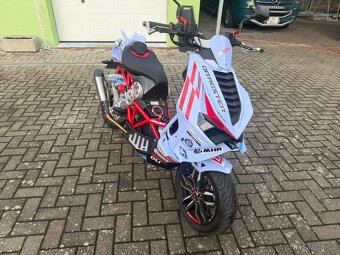 Italjet Dragster 300 Gresini Racing - nová cena - 3