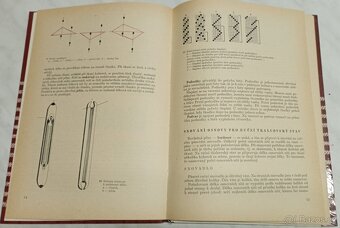 Kniha Ruční tkaní - 3