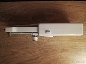 Mini aku šicí stroj - 3