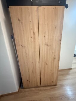 Šatní skříň - 3